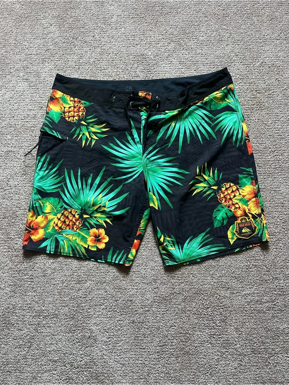 ‘16 Quiksilver Eddie Aikau Invitational Pineapple Boardshorts